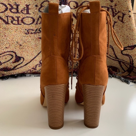 Lulu’s | NWOT Lace Up Boots - Picture 2 of 4